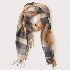 Abercrombie & Fitch Neutral Plaid Fringe Scarf